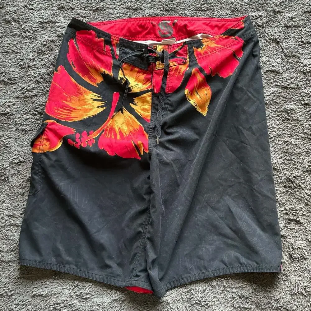 Quiksilver Men's Hibiscus Print Board Shorts Size 34